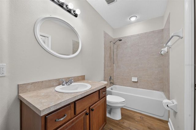 166 W 11TH STREET, Chuluota, FL 32766