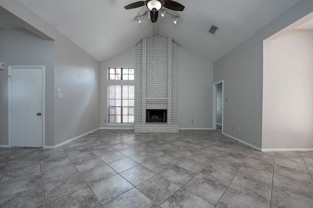 34 Green Slope Place, The Woodlands, TX 77381