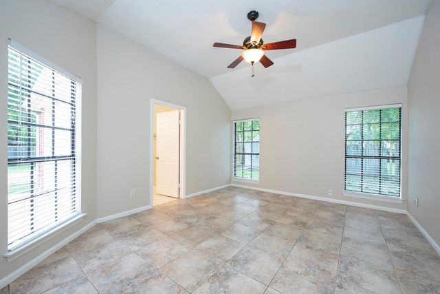 34 Green Slope Place, The Woodlands, TX 77381