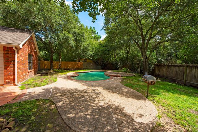 34 Green Slope Place, The Woodlands, TX 77381