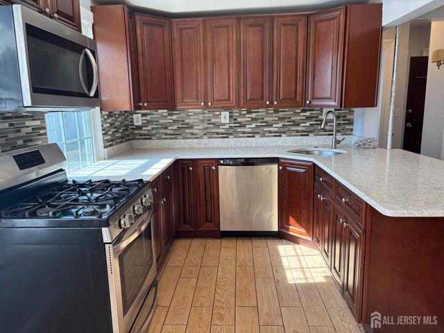 155 Old Bridge Turnpike 1, East Brunswick, NJ 08816