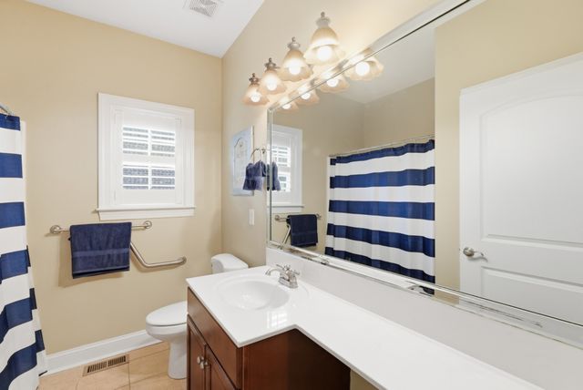 121 Saranac Trl, Hendersonville, TN 37075