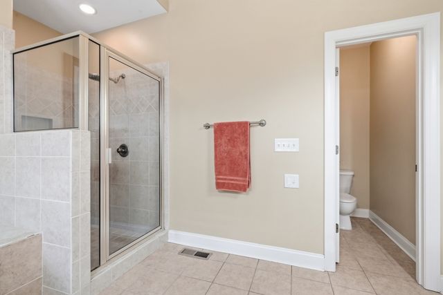 121 Saranac Trl, Hendersonville, TN 37075