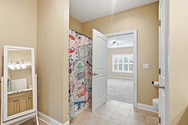 121 Saranac Trl, Hendersonville, TN 37075