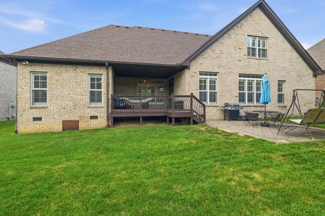 121 Saranac Trl, Hendersonville, TN 37075