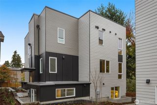 4409 B 21st Avenue SW, Seattle, WA 98106