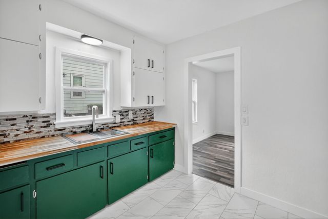 4013 8th Street, Des Moines, IA 50313