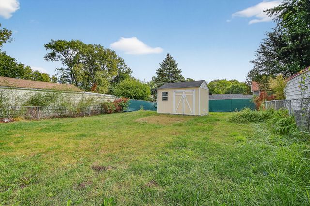 4013 8th Street, Des Moines, IA 50313