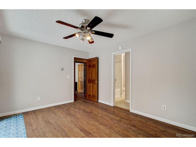 5865 Waterfall Loop, Manitou Springs, CO 80829