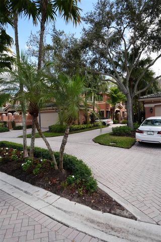 2706 Kinsington Cir 23-2, Weston, FL 33332