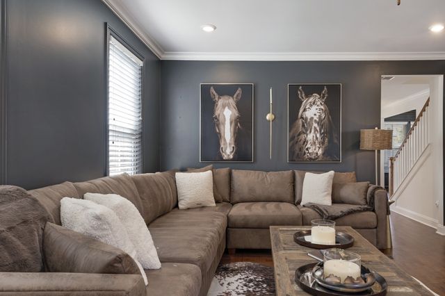 3228 Vinemont Dr, Thompsons Station, TN 37179