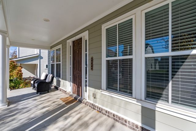 3228 Vinemont Dr, Thompsons Station, TN 37179