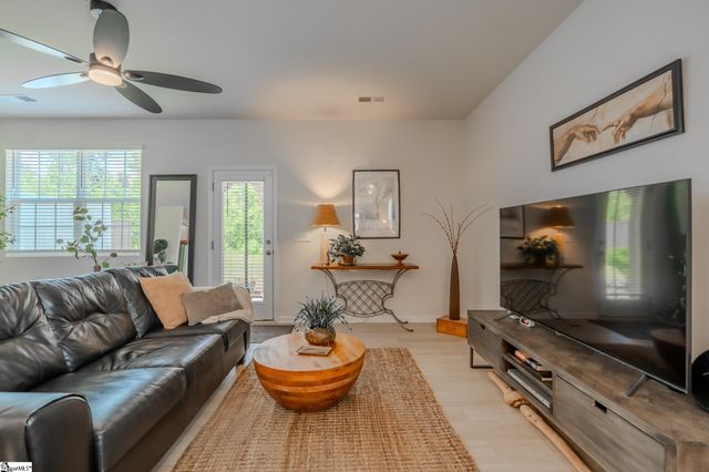 263 E Compass Way, Easley, SC 29640