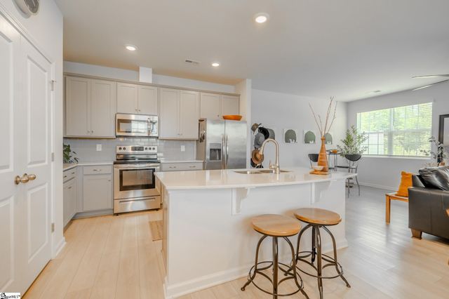 263 E Compass Way, Easley, SC 29640