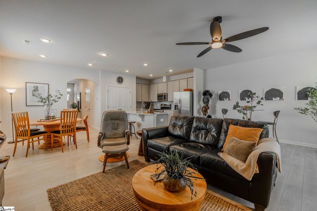 263 E Compass Way, Easley, SC 29640