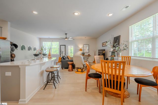 263 E Compass Way, Easley, SC 29640