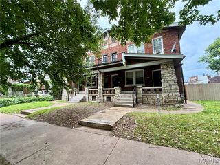 5215-5217 S Broadway, St Louis, MO 63111