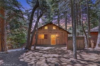 858 Poe Court, Lake Arrowhead, CA 92352