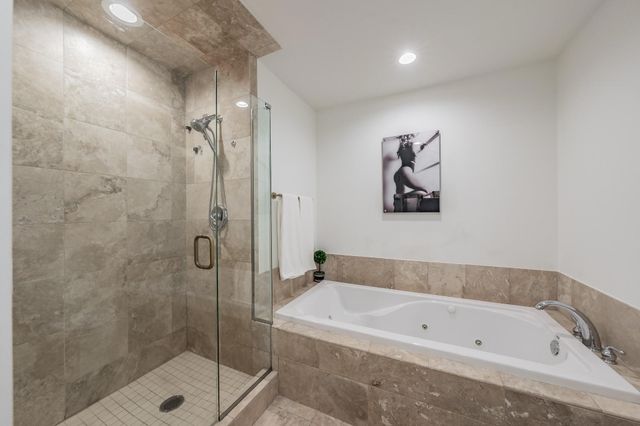 1505 Elm Street 404, Dallas, TX 75201