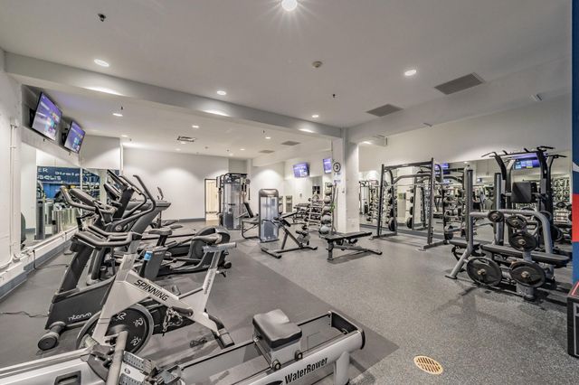 1505 Elm Street 404, Dallas, TX 75201