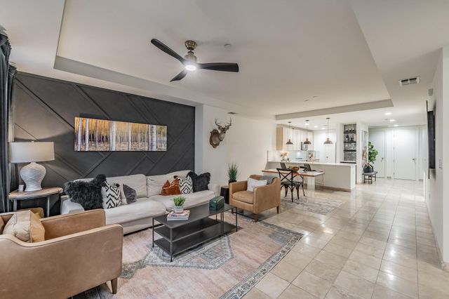 1505 Elm Street 404, Dallas, TX 75201