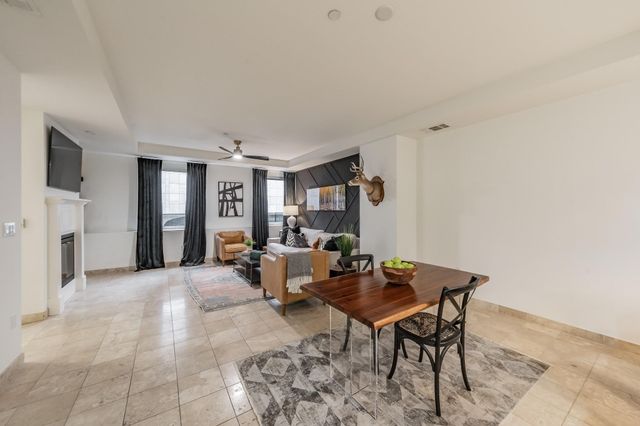 1505 Elm Street 404, Dallas, TX 75201