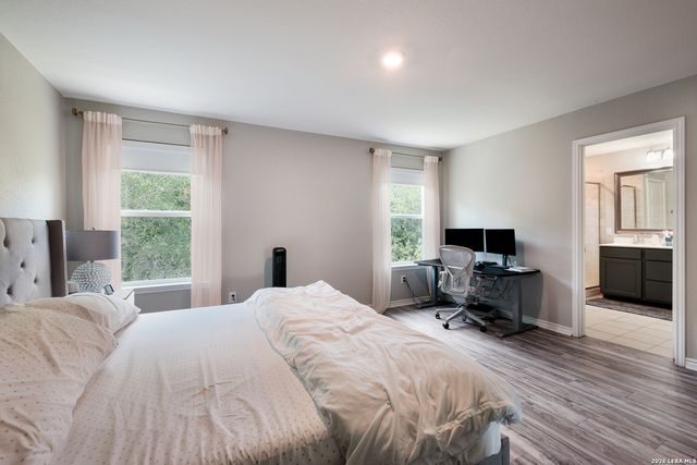 5911 Eckhert Rd Unit 129, San Antonio, TX 78240