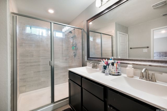 5911 Eckhert Rd Unit 129, San Antonio, TX 78240