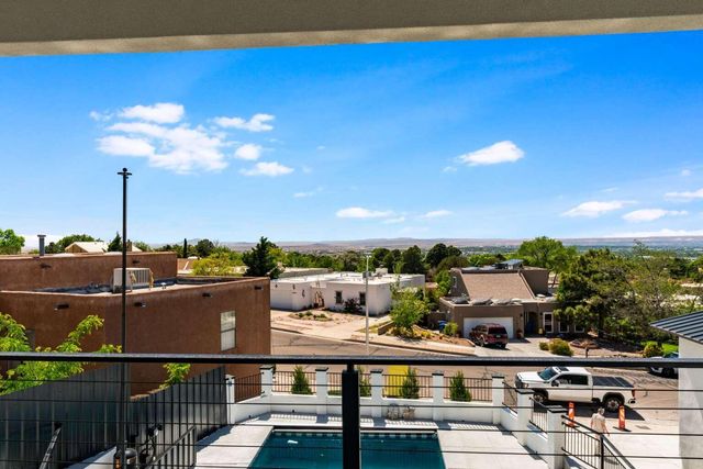 1136 Turner Drive NE, Albuquerque, NM 87123