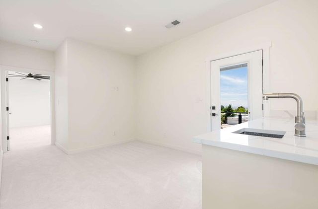 1136 Turner Drive NE, Albuquerque, NM 87123
