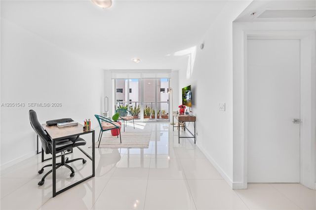 7751 NW 107th Ave 422, Doral, FL 33178