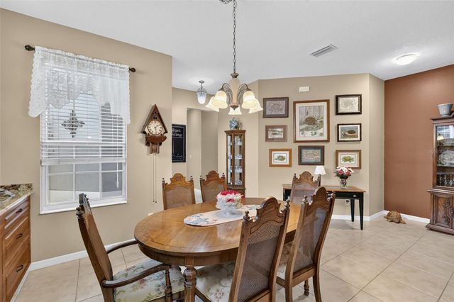 20512 QUEEN ALEXANDRA DRIVE, Leesburg, FL 34748