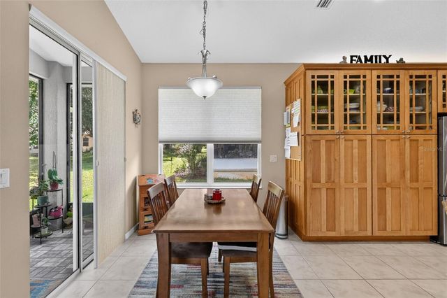 20512 QUEEN ALEXANDRA DRIVE, Leesburg, FL 34748