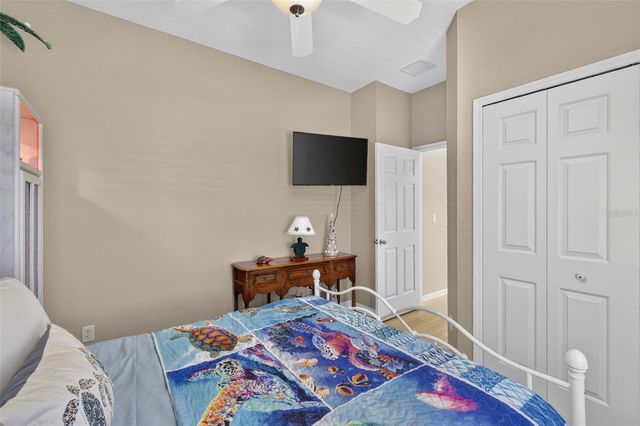 20512 QUEEN ALEXANDRA DRIVE, Leesburg, FL 34748