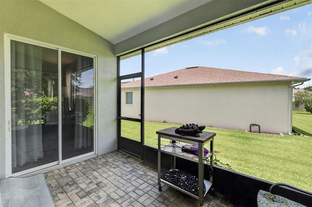 20512 QUEEN ALEXANDRA DRIVE, Leesburg, FL 34748