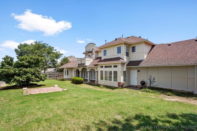 524 S 67th Street, Broken Arrow, OK 74014