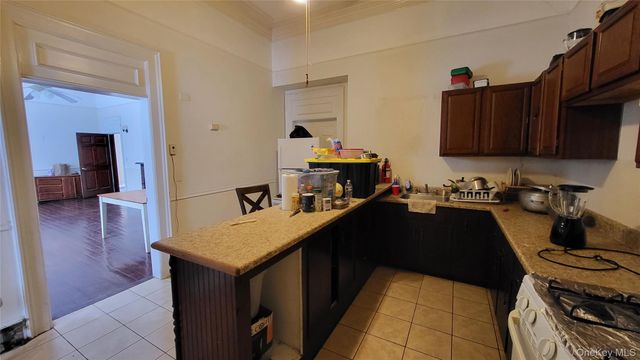 1 Mills Place, Milton, NY 12547