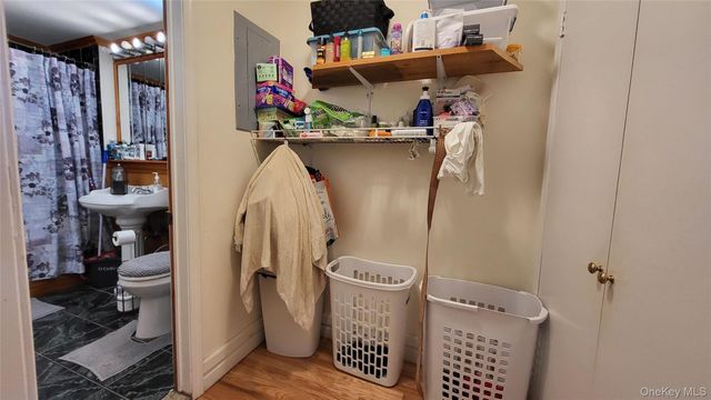 1 Mills Place, Milton, NY 12547