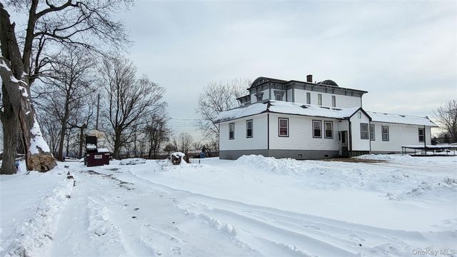 1 Mills Place, Milton, NY 12547