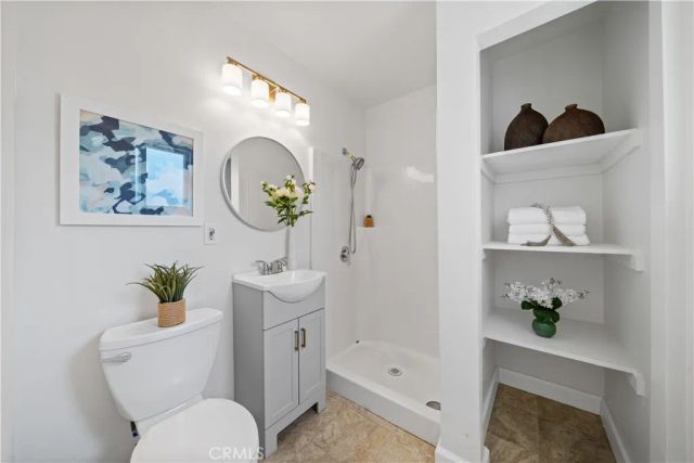 23312 La Vaca, Lake Forest, CA 92630