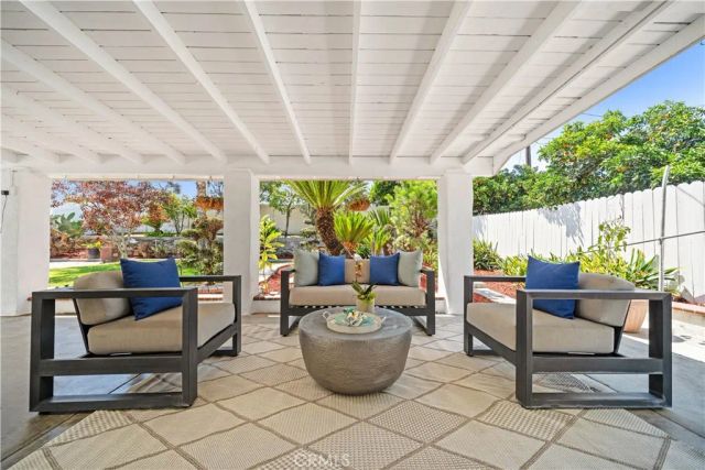 23312 La Vaca, Lake Forest, CA 92630