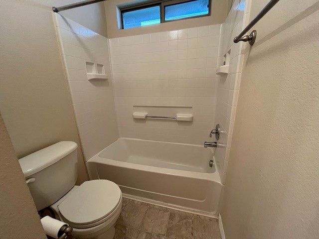 621 Crystal Falls Drive, Mckinney, TX 75071