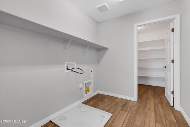 12005 E Ryscott Circle, Vail, AZ 85641