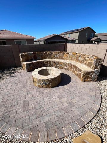 12005 E Ryscott Circle, Vail, AZ 85641