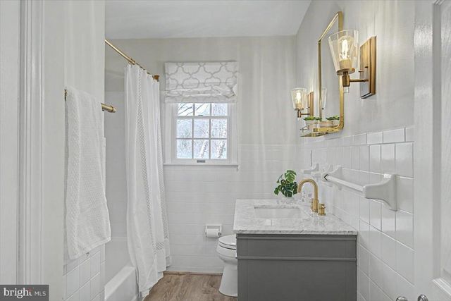 6 BRIAR RD, Wilmington, DE 19803