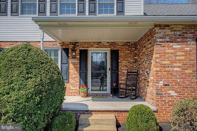 6 BRIAR RD, Wilmington, DE 19803