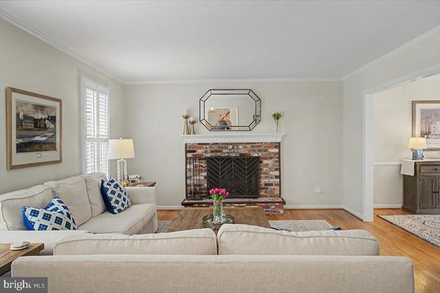 6 BRIAR RD, Wilmington, DE 19803