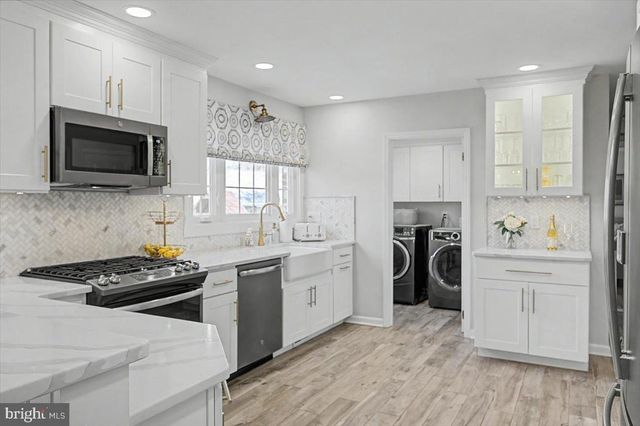 6 BRIAR RD, Wilmington, DE 19803