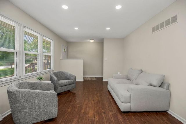 9232 Minnesota Avenue, Kansas City, KS 66112