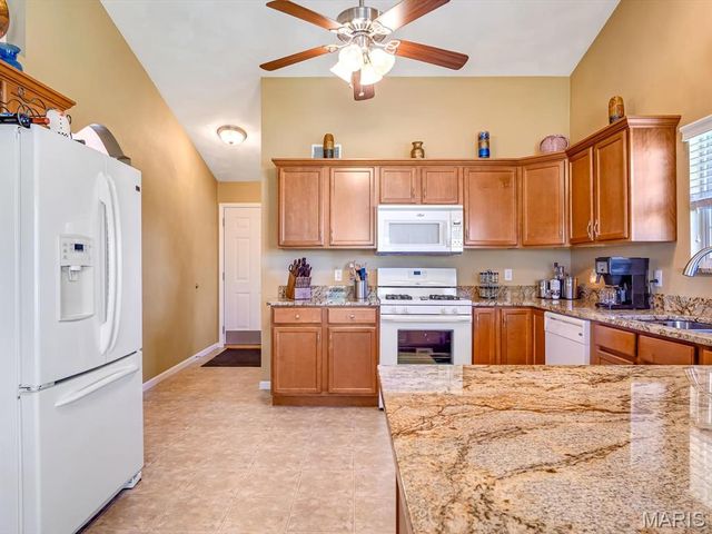 4020 Autumn Oak Drive, Smithton, IL 62285
